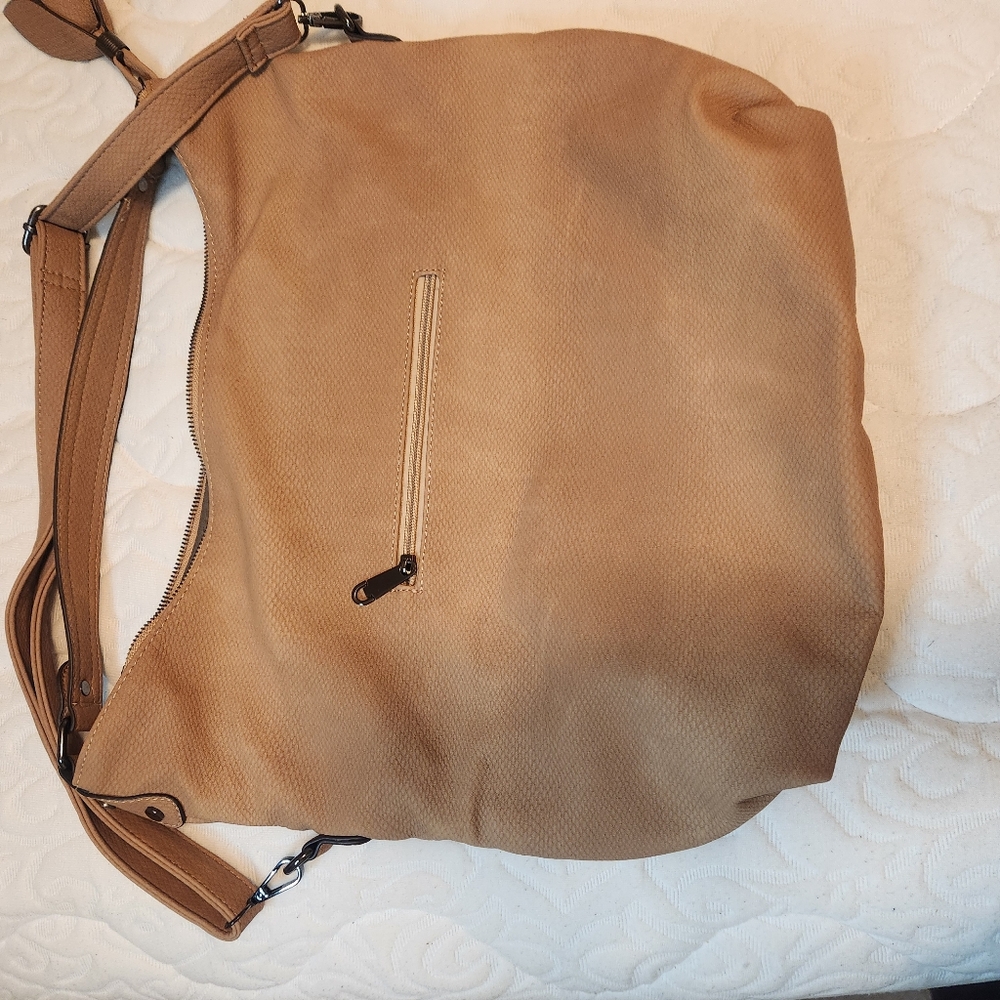 Kilamal  brown purse. Three compartments on the inside. Double shoulder … - Picture 6 of 9